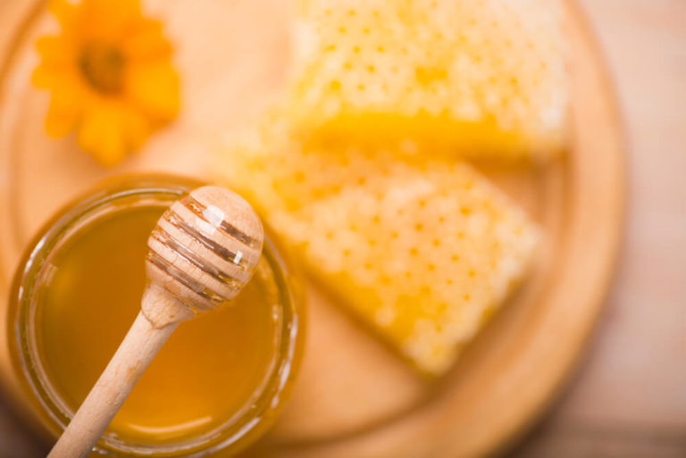 8-scientific-benefits-of-raw-honey-learnbees